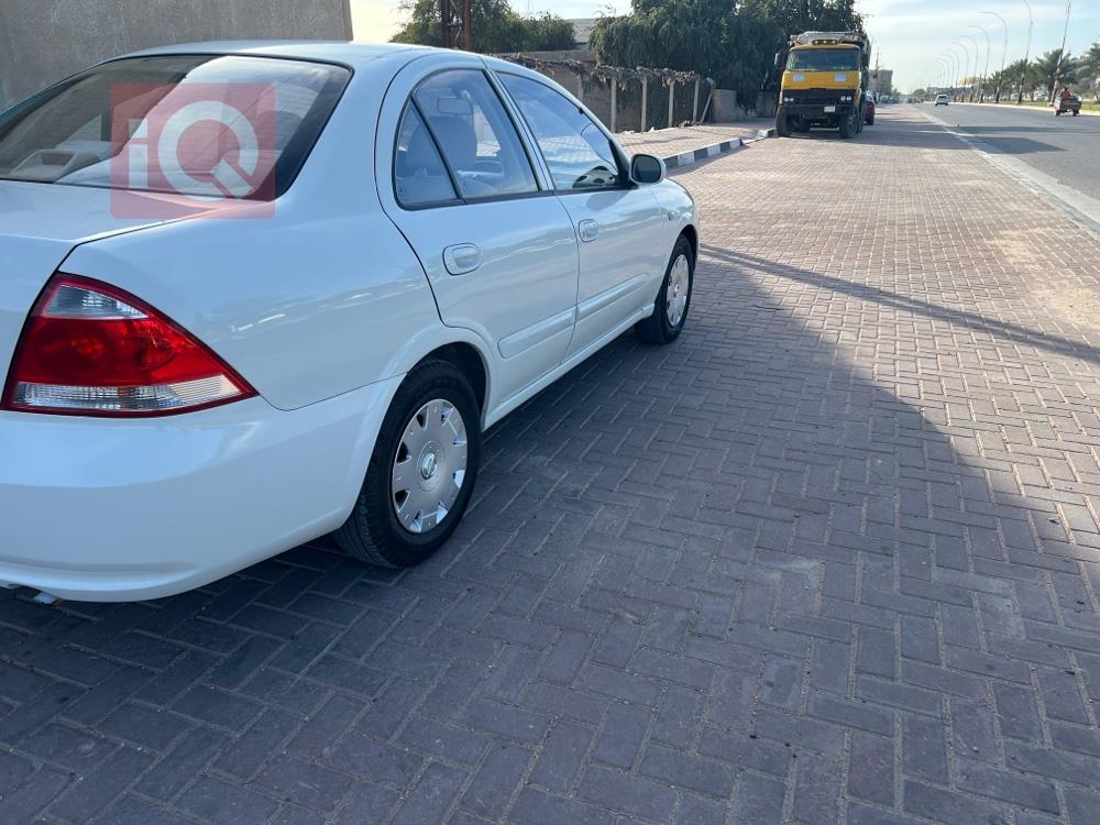 نيسان صني